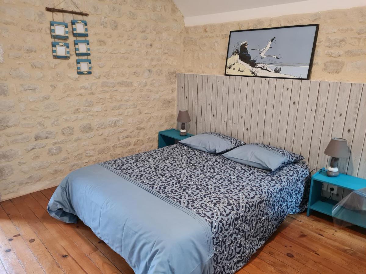 Bed and Breakfast Domaine De La Cour Vautier Mandeville-en-Bessin Exterior foto