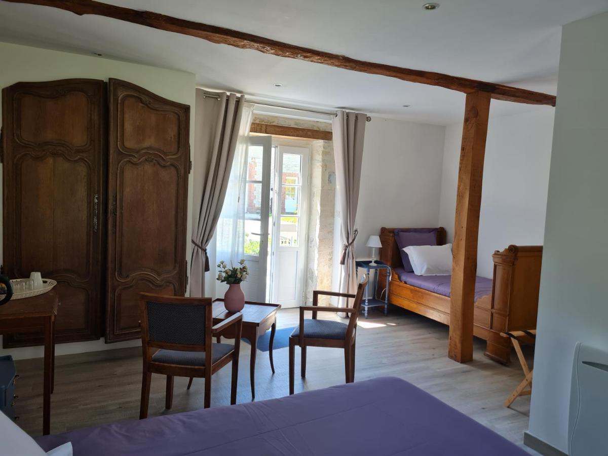 Bed and Breakfast Domaine De La Cour Vautier Mandeville-en-Bessin Exterior foto